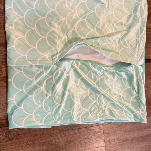 Pillow sleeping bed - mermaids - Picture 3 of 3